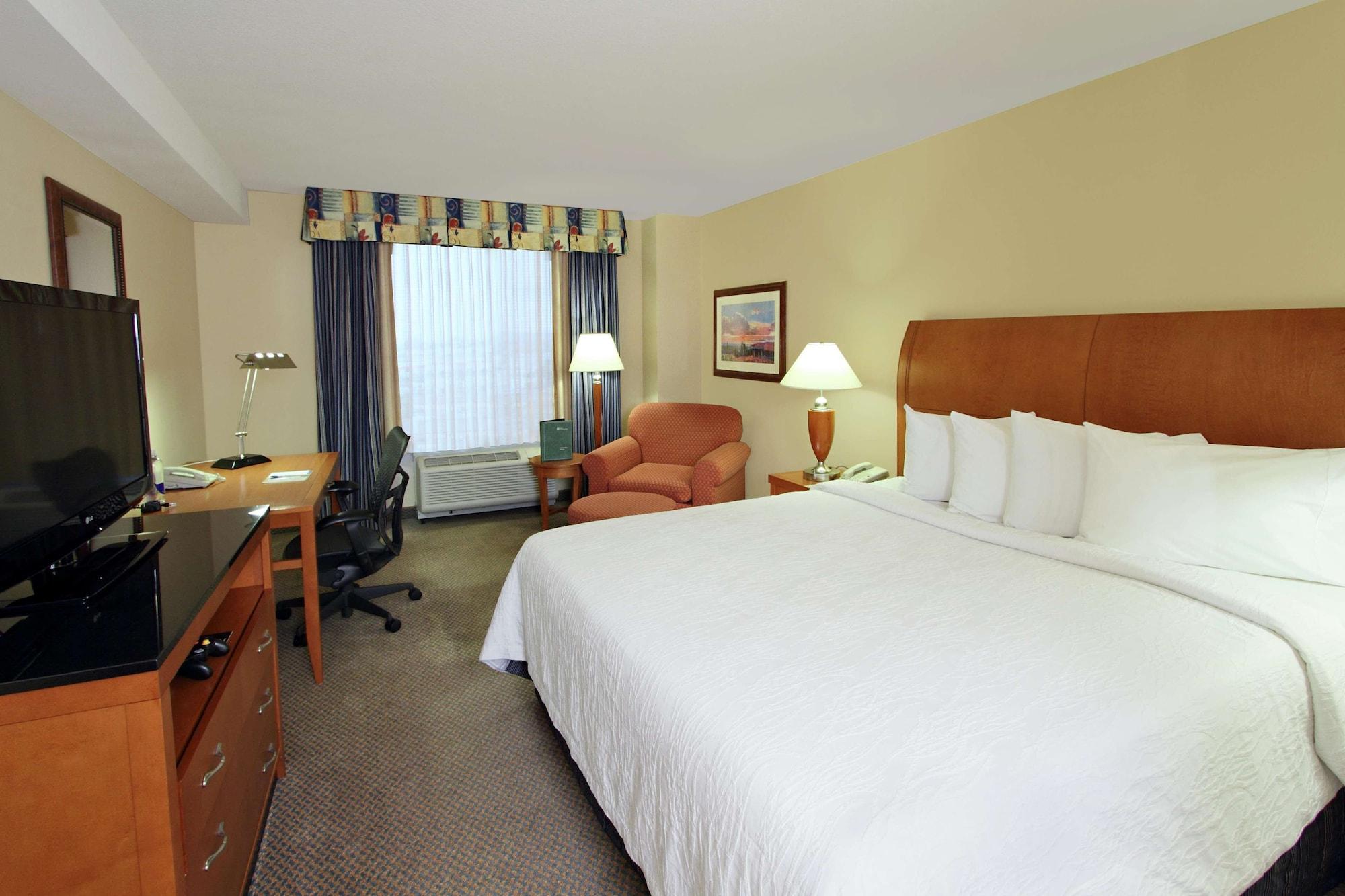 Hilton Garden Inn Oxnard/Camarillo Exterior foto