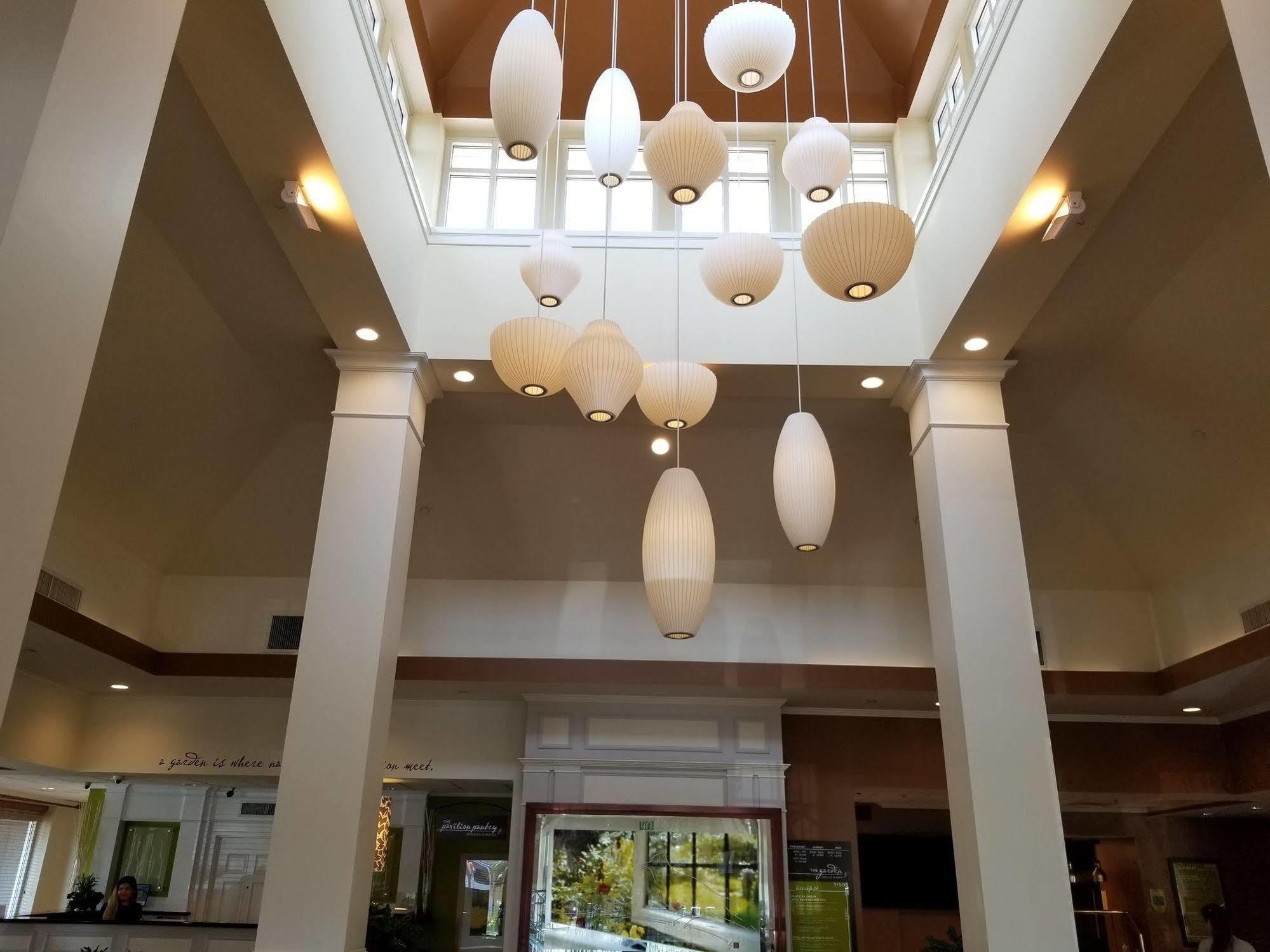 Hilton Garden Inn Oxnard/Camarillo Exterior foto